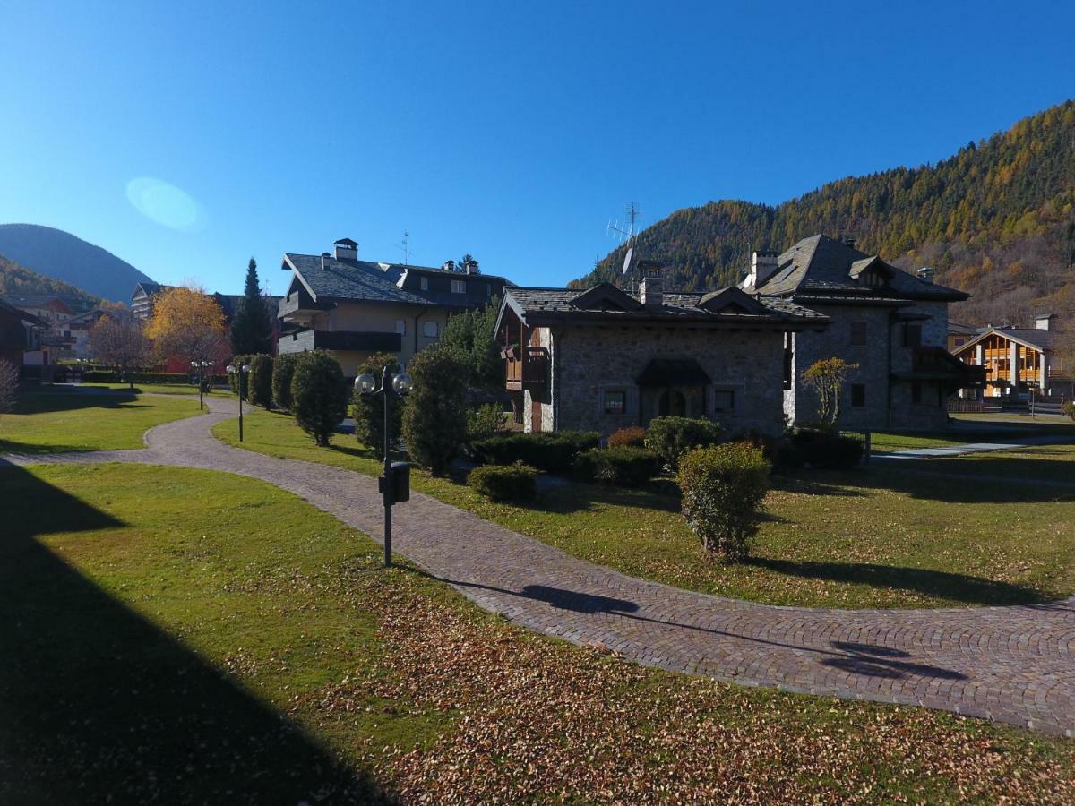 Chalet Dafne Hotel Aprica Exterior foto